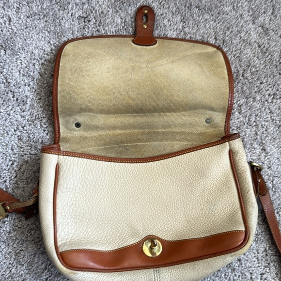 Vintage Dooney & Bourke Cream and Brown Leather Purse - Picture 9 of 13